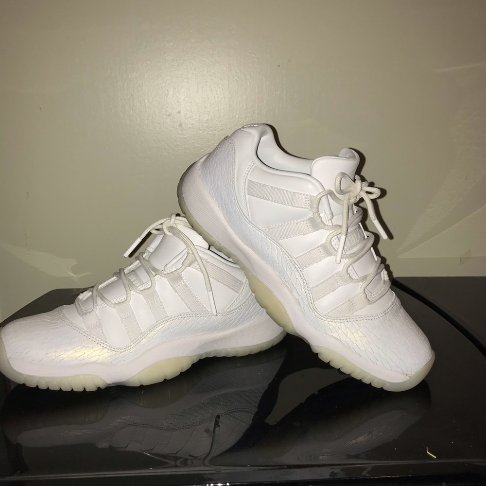 Air Jordan 11 retro low